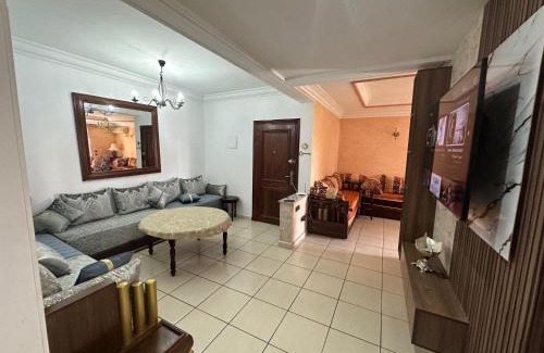 Pont Blondin Appartement | Résidence Oubaha - Grand appartement avec piscine