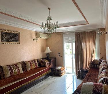 Pont Blondin Appartement | Résidence Oubaha - Grand appartement avec piscine