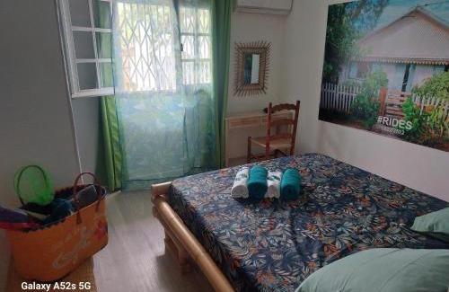 Etang Sale Les Bains Maison | RÊV BOR D'MER
