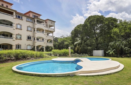 Playa Colorado Appartement | Río Dulce V-13: Penthouse avec vue sur la mer