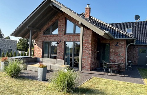 Sehlen Appartement | Rügen vacation home 300 - Holiday home Glückselig
