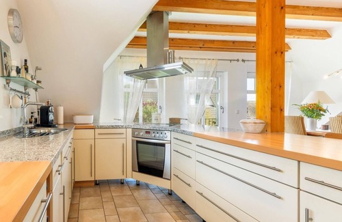 Zudar Appartement | Rügenbrise mit Seeblick - Fewo OG