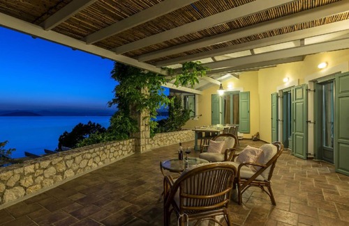 Kilada Villa | R 972 Electra Beachfront Villa - Electra Villa