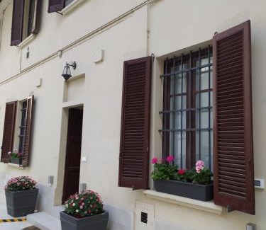 Pavia Maison | R & A Minerva Suites