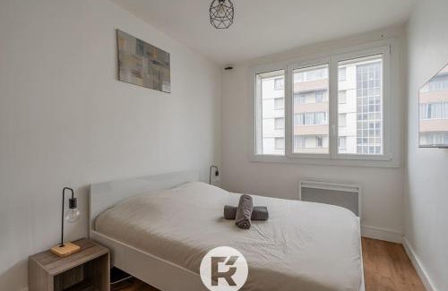 Quartier des Eaux-Claires Appartement | R'Apparts T2 Refuge Chic
