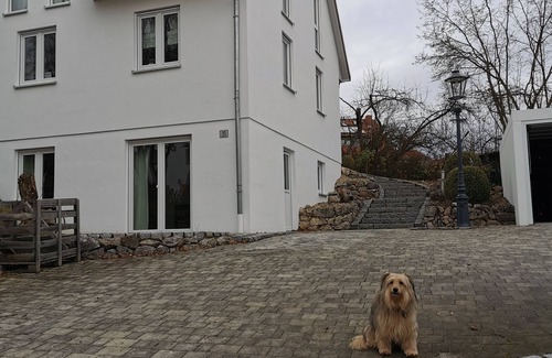 Nittendorf Appartement | [r]auszeit, 65 qm Apartment, für Wanderlustige und Stadtbummler