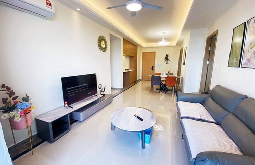 Central District Copropriété | R&F Seine Region Superior Homestay Nearby CIQ By Han Lin Sojourn