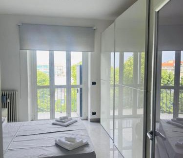 Cavoretto Appartement | R&G House - Appartamento moderno vicino alla metropolitana - Modern apartment close to the metro