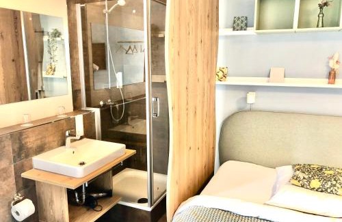 Rust Hôtel | R & J Hotel