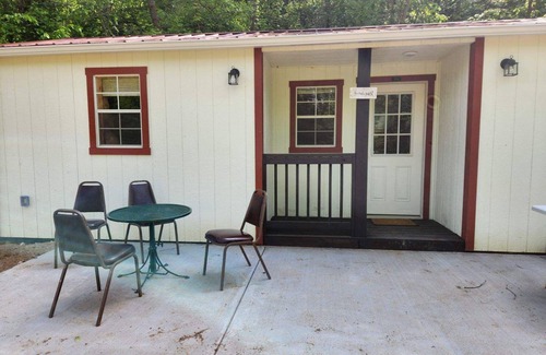 Alma Cabine | R & K Cozy Cabin