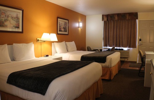 Camrose Hôtel | R & R Inn & Suites
