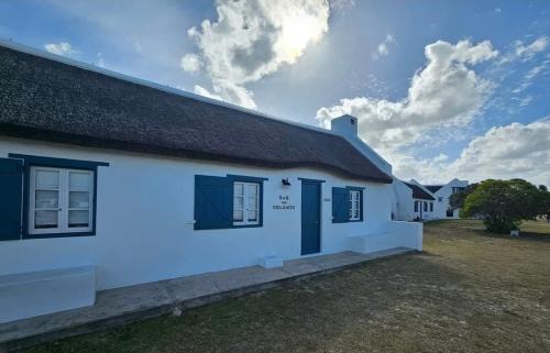 Struisbaai Maison | R&R on Chlamys Langezandt Fisherman's Village