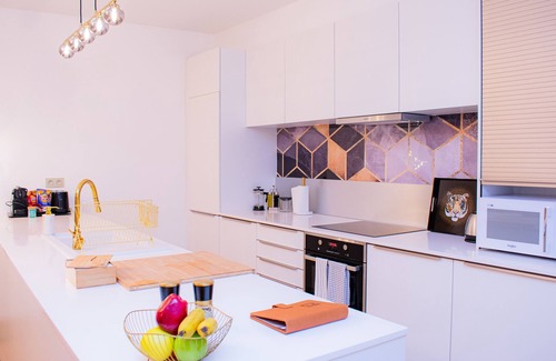 Saint-Josse-ten-Noode Appartement | R213 – Glamorous Urban Glam
