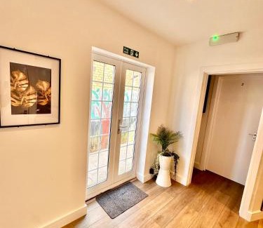 Selly Oak Maison | R4 - Newly Renovated Private Room with own kitchenette in a shared house - Selly Oak Birmingham