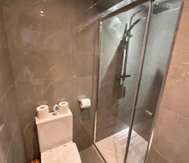 Selly Oak Maison | R4 - Newly Renovated Private Room with own kitchenette in a shared house - Selly Oak Birmingham