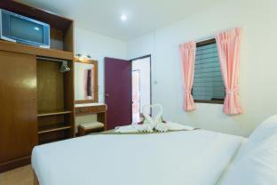 Nanai Road Maison | Rabbit Mansion Patong Hotel
