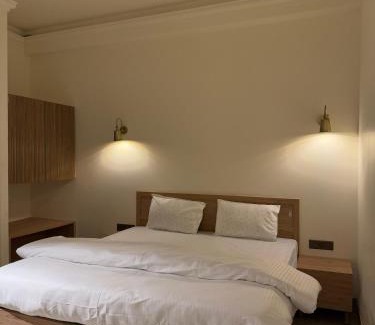 Allahabad Hôtel | Radhe Krishna Residency Nearest Triveni Sangam