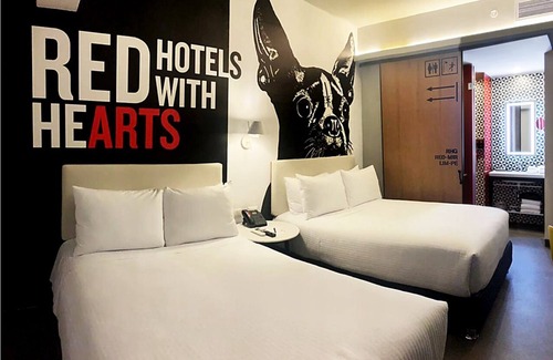 Leuro Hôtel | Radisson RED Miraflores