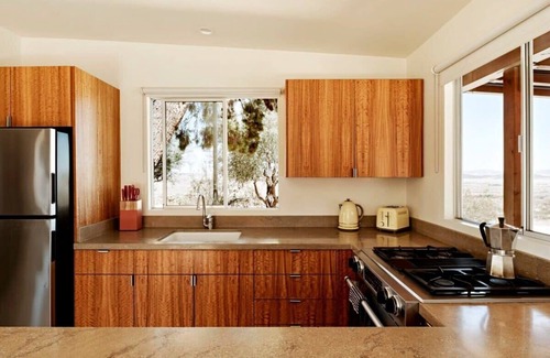 Panorama Heights Cabine | Cabine Moderniste - Joshua Tree ... Marmol Radziner a conçu le minimalisme