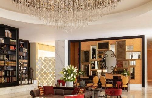 San Lorenzo Hôtel | Raffles Makati