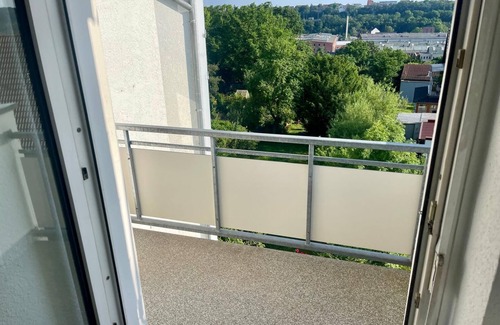 Kassel Appartement | Raha - Premium Ferienwohnung - Garten - Mercedes und Marien KH -vollausstattung