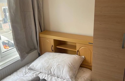 Loxford Hôtel | RAHAL ILFORD