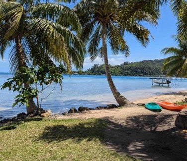Teahupoo Maison | RAIATEA - The BEACH HOUSE - plage sur le lagon !