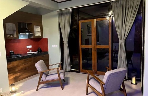 Roychak Maison | Raichak Elegant Duplex House With A Pool View.