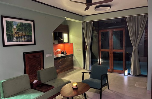 Roychak Maison | Raichak Elegant Duplex House With A Pool View.