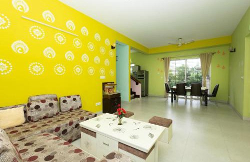 Roychak Villa | Raichak Green Villa by JadeCaps AC 3BHK Garden