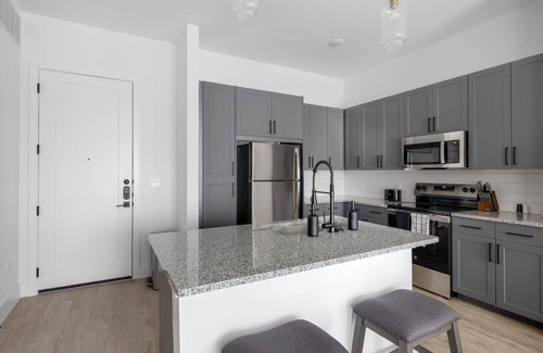 Denton Appartement | Railyard 2BD/2BA 1 - Two Bedroom Apartment, Sleeps 4