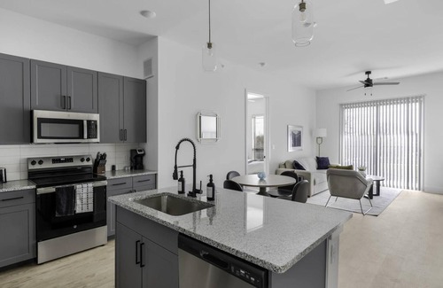 Denton Appartement | Railyard 2BD/2BA 1 - Two Bedroom Apartment, Sleeps 4