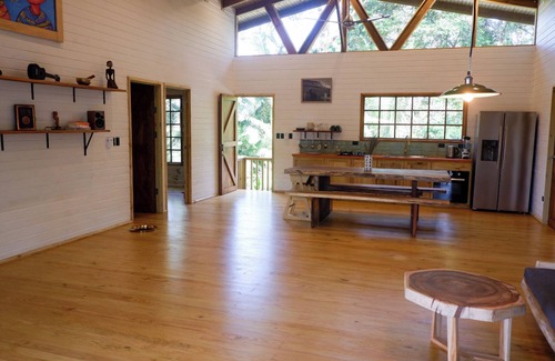 Palma Quemada Cabine | Rainbow Lodge Costa Rica – Jungle Retreat Near Playa Linda with Pool & Yoga Deck