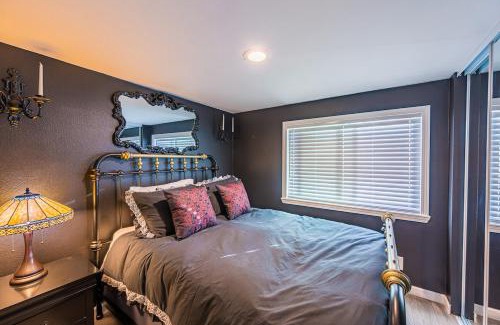 Forks Maison | Rainforest Tiny Home Retreat Twilight Edition #23