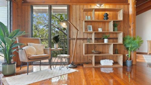Smithfield Maison | Rainforest Treehouse Sanctuary - with ocean views
