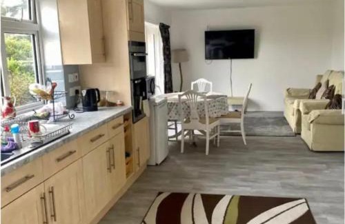 Sutton Coldfield Maison | Raj Rentals