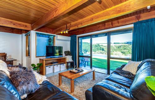 Windwhistle Appartement | Rakaia Gorge Views - Mt Hutt