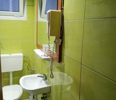 Paralia Porovitsis Maison | Rallis village apartments