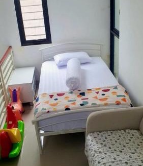 Malang Maison | RAM Homestay Sharia, 5 Adults 1 Child, Ideal Stay Between Bromo & South Malang Beaches