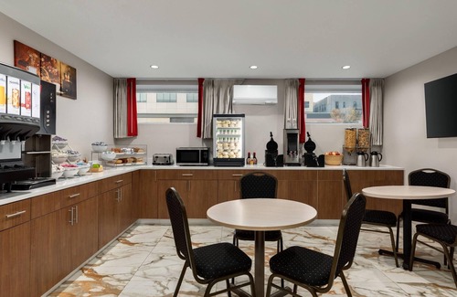 Crown Heights Hôtel | Ramada By Wyndham Brooklyn Empire Blvd