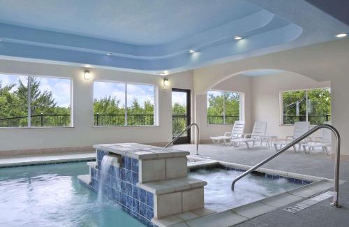 Hewitt Hôtel | Ramada by Wyndham South Waco