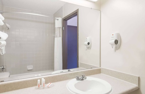 Watertown Hôtel | Ramada by Wyndham Watertown/Thousand Islands NY