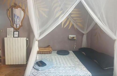Vernato Appartement | RaMaya casa d'artista 2 THE ROOM