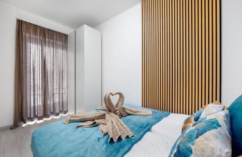 Erzsebetvaros Appartement | Rames-Cosmo Downtown Apartment with rooftop POOL