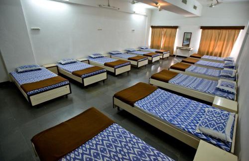 Ramoji Film City Lit Et Petit-Déjeuner | Ramoji Sahara Shared Accommodation