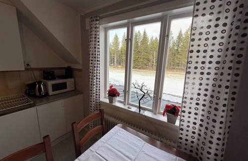 Ramsjo Maison | Ramsjö Apartment with lake view and extra large parking place