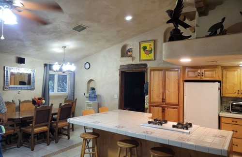 Tucson Estates Maison | Ranch House - Contactless Check In/Out