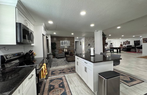 St. Cloud Maison | Ranch Resort Home in the Lake Nona Saint Cloud area with Superb Amenities,
