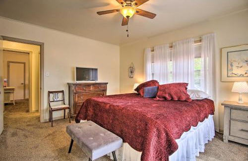 Tulsa Maison | Ranch-Style Cottage - 2 Miles to Philbrook Museum!