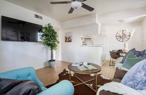 North University Appartement | Rancho | Modern Rustic Vibes | Central Austin